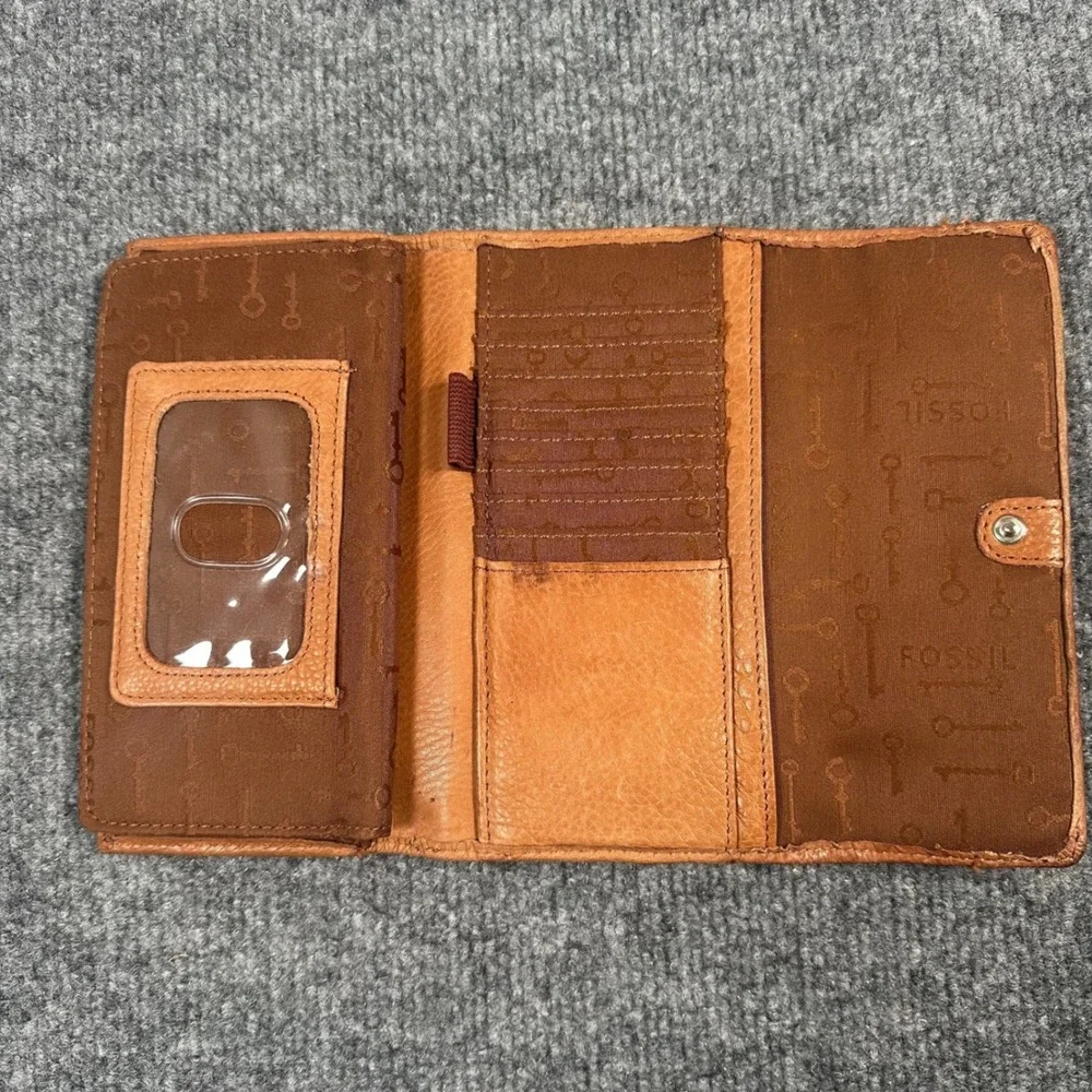 Fossil Long Live Vintage Brown Leather Trifold Wallet Organizer